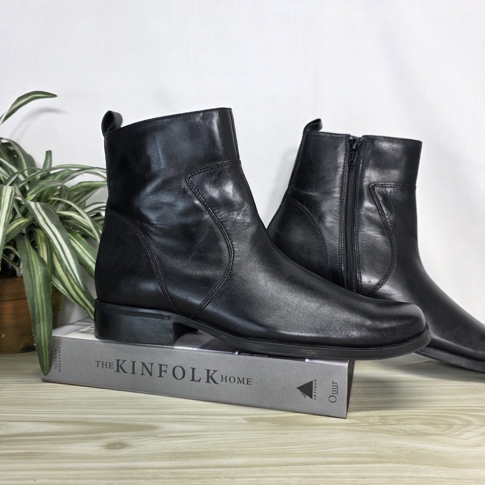 Rockport Black Leather Ankle Boots Size  8